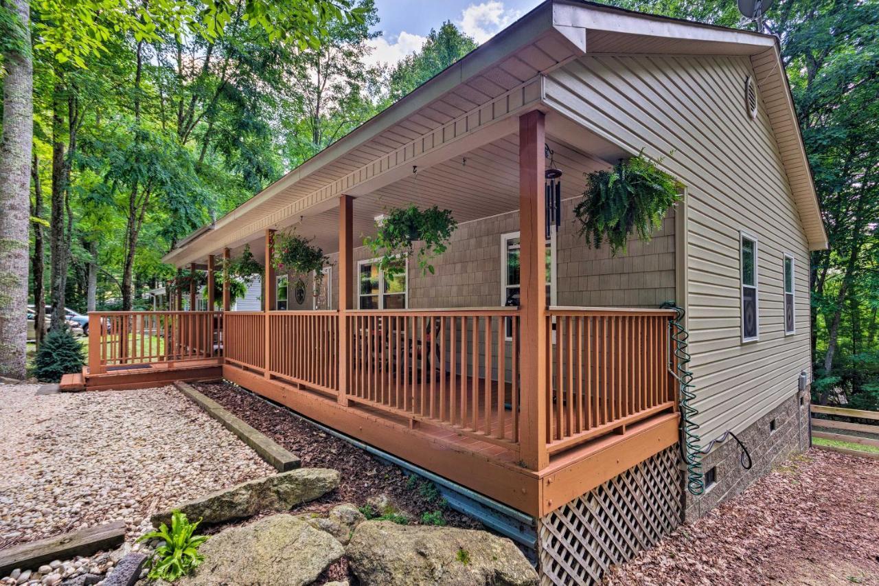 Beech Mountain Home With Covered Deck, Near Skiing! Eksteriør billede